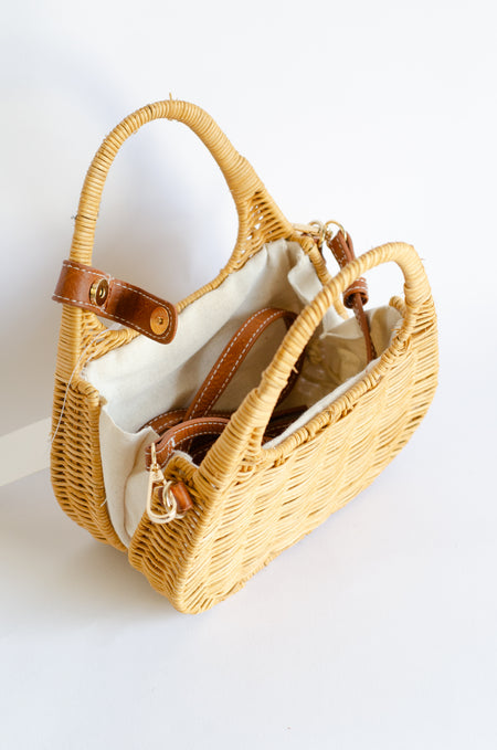 | Rattan