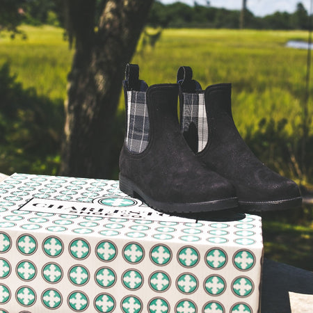 | Black / Gray Plaid