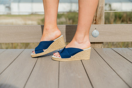 | Navy