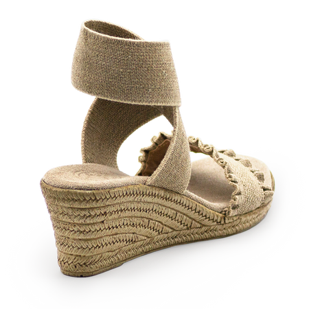 | Linen Ruffle