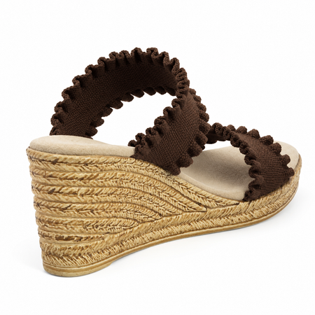 | Coffee Ruffle 