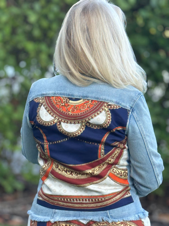 The Light Denim Jacket / Navy Elegance