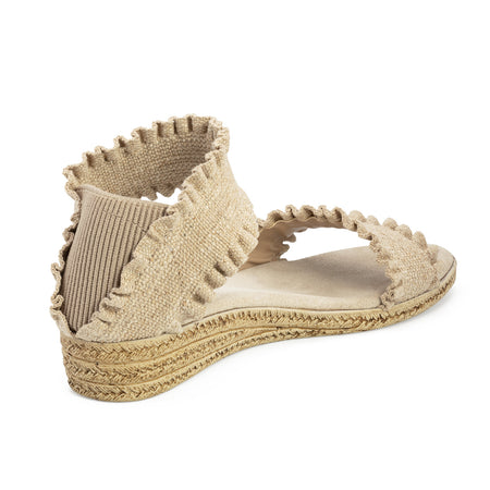 | Linen Ruffle