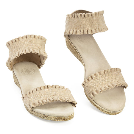 | Linen Ruffle