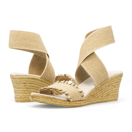 | Linen Ruffle
