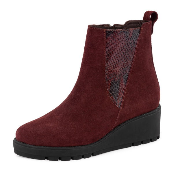 | Burgundy
